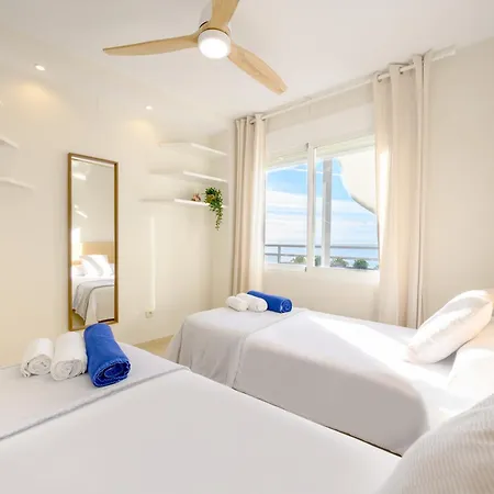 Imperator Sea Views Apartment Marbella