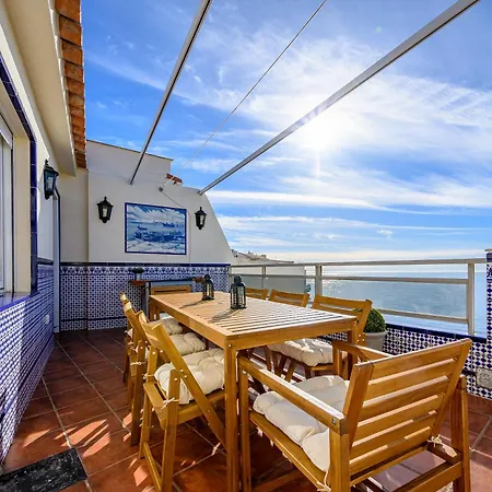 Imperator Sea Views Apartment *