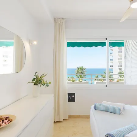 Imperator Sea Views Daire *