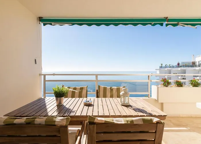 Imperator Sea Views *
